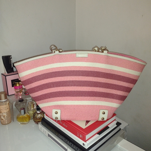 BURBERRY Blue Label Pink Travel Bag - Picture 3 of 16